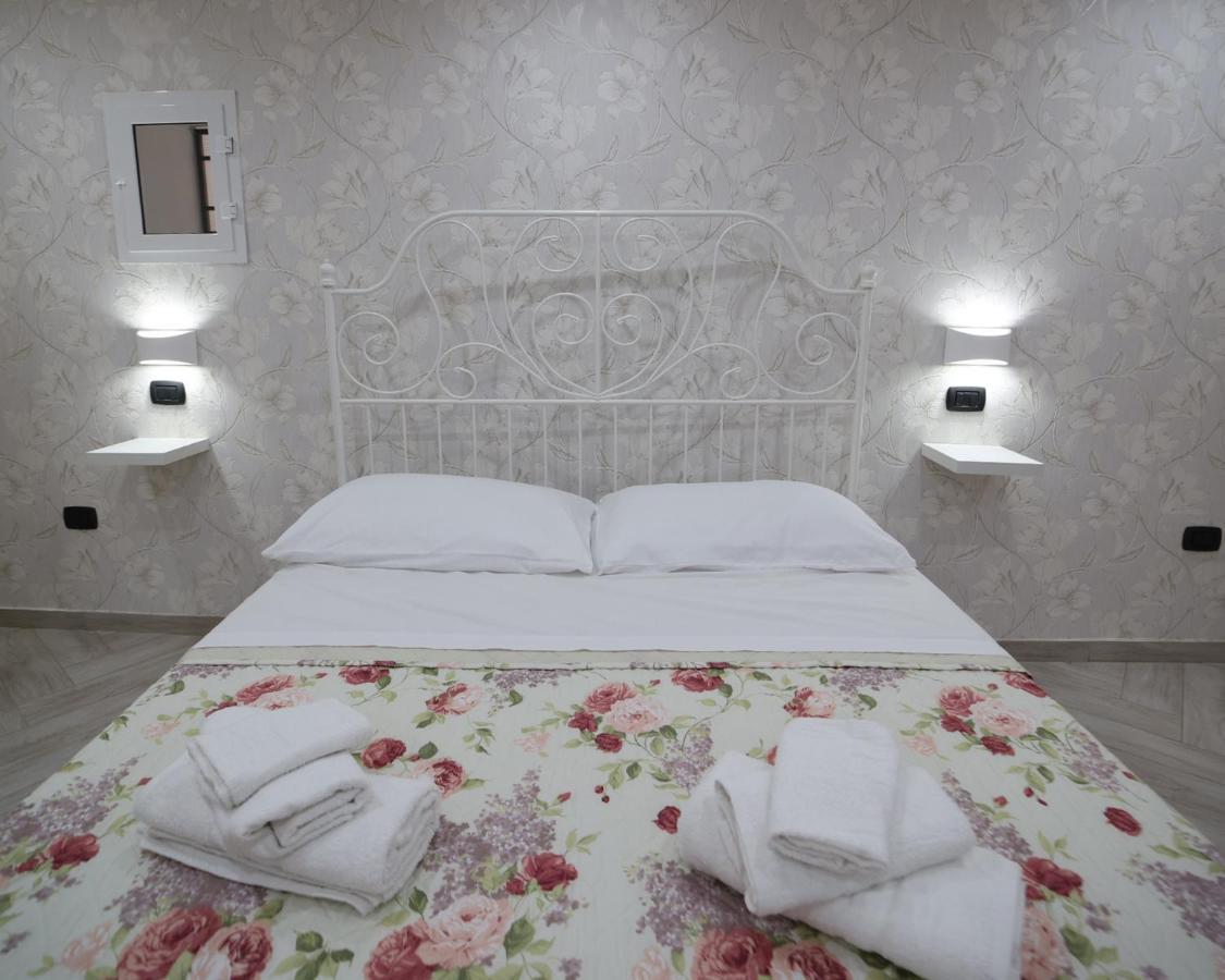 La Dimora Di Vittoria Apartment Napoli Ngoại thất bức ảnh