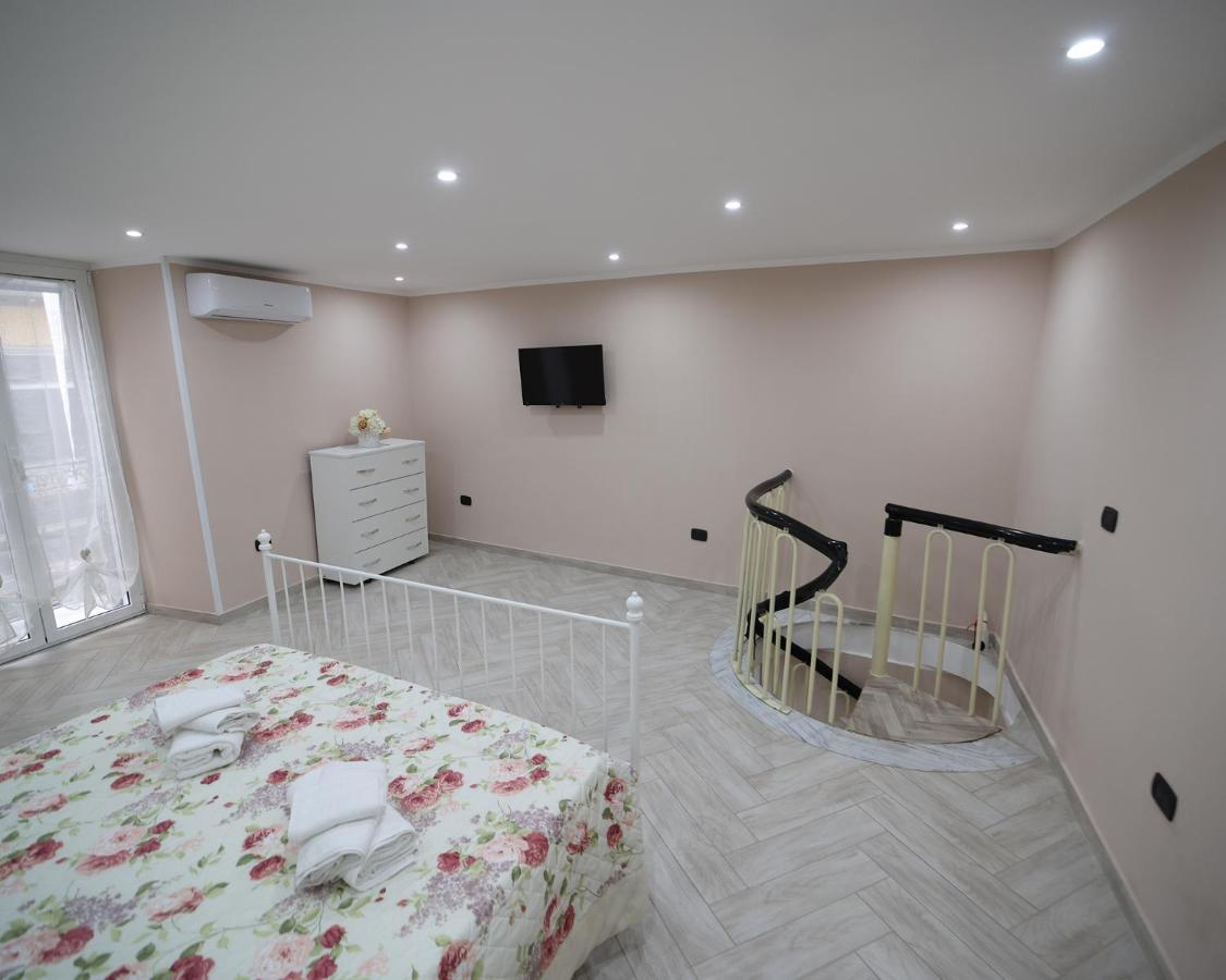 La Dimora Di Vittoria Apartment Napoli Ngoại thất bức ảnh